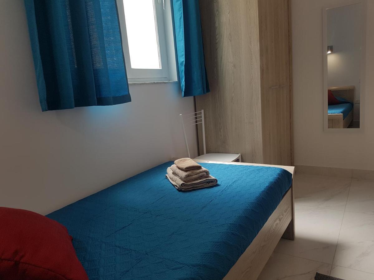 Ac1- Prime Location 3 Bedroom Apt In St.Julian'S San Ġiljan Kültér fotó