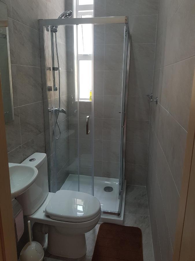 Ac1- Prime Location 3 Bedroom Apt In St.Julian'S San Ġiljan Kültér fotó